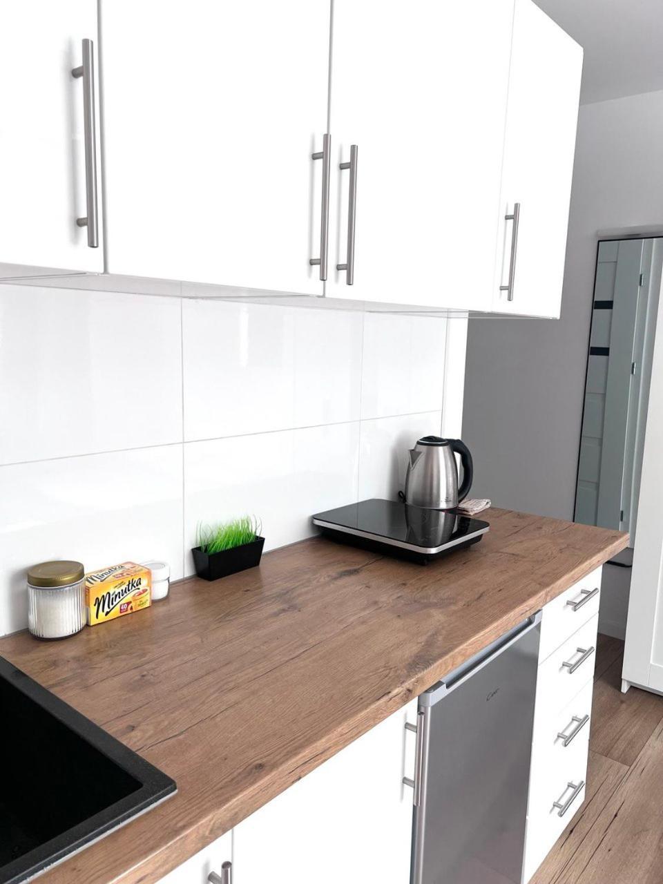 Quiet Apartment Near The Park, Metro, Centre, Wi-Fi - By Hik Apartments ワルシャワ エクステリア 写真