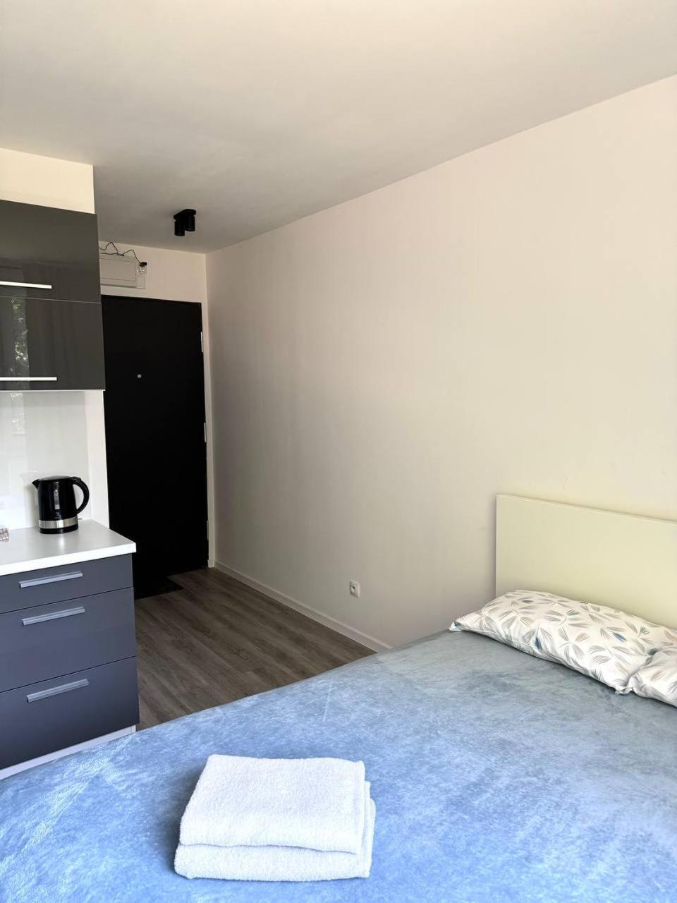 Quiet Apartment Near The Park, Metro, Centre, Wi-Fi - By Hik Apartments ワルシャワ エクステリア 写真