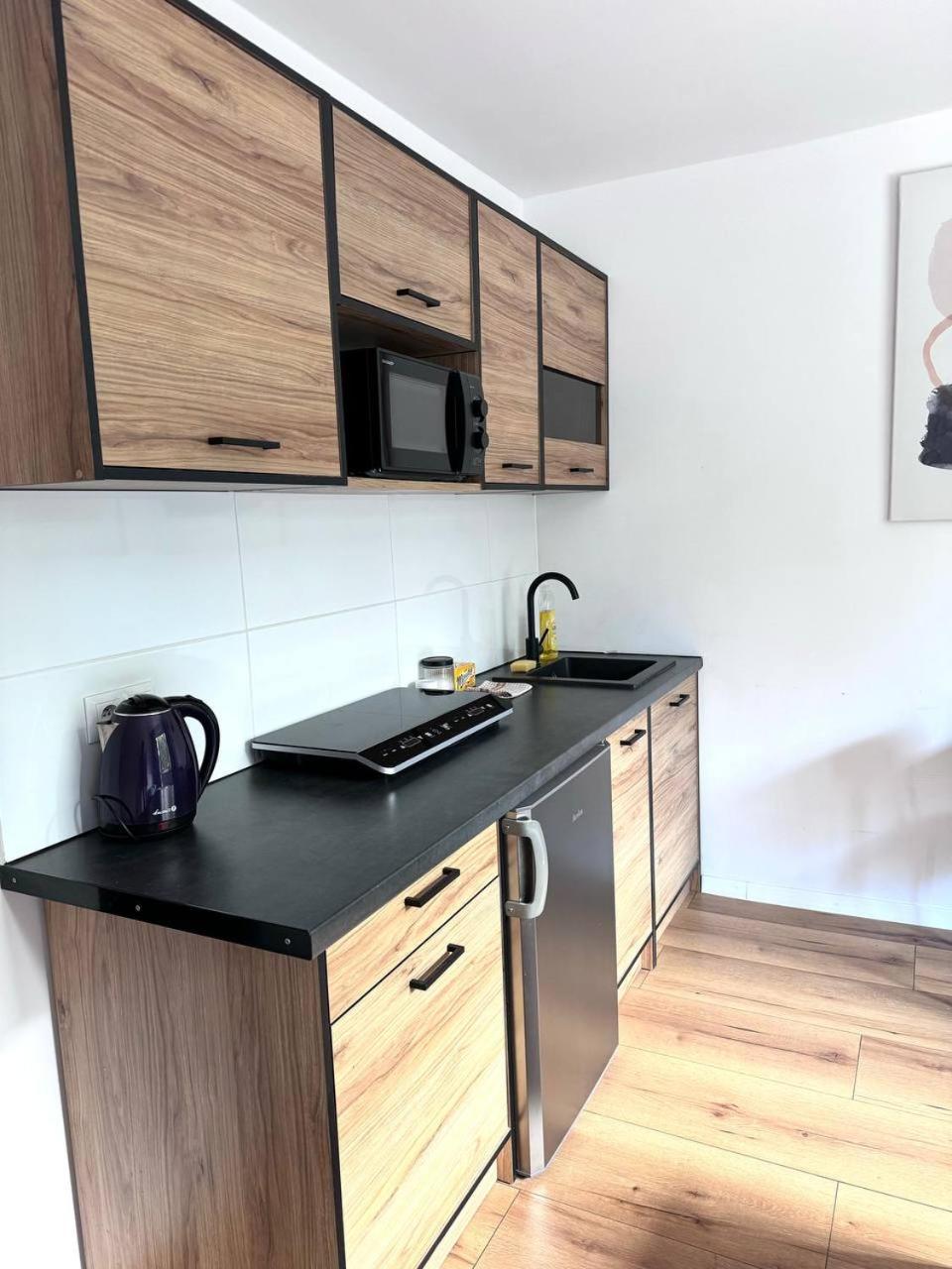 Quiet Apartment Near The Park, Metro, Centre, Wi-Fi - By Hik Apartments ワルシャワ エクステリア 写真