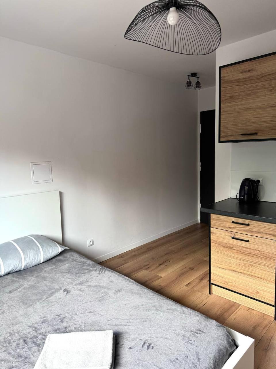 Quiet Apartment Near The Park, Metro, Centre, Wi-Fi - By Hik Apartments ワルシャワ エクステリア 写真